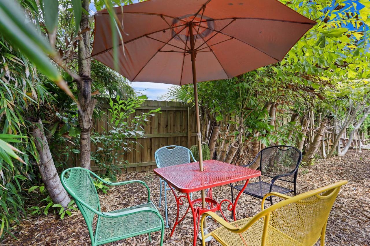 Vibrant Rockledge Home About 2 Mi To Cocoa Village! Exterior photo